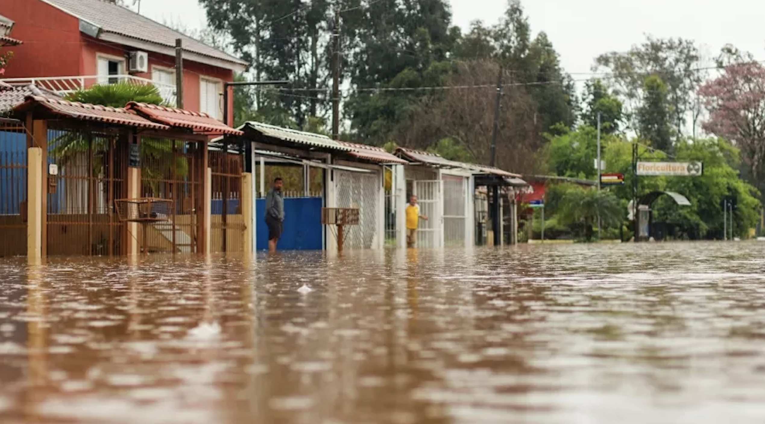Leia mais sobre o artigo 5 Bancos anunciam pausa no financiamento para vítimas de enchentes no RS | CAIXA, Itaú, Banco do Brasil, Santander e Banrisul